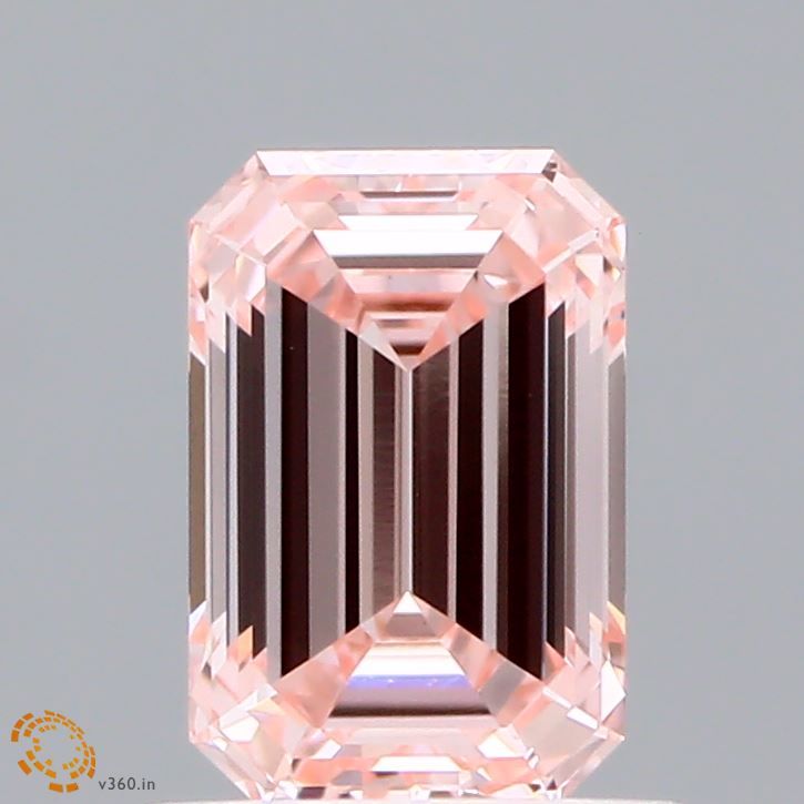 1.02 ct Emerald diamond