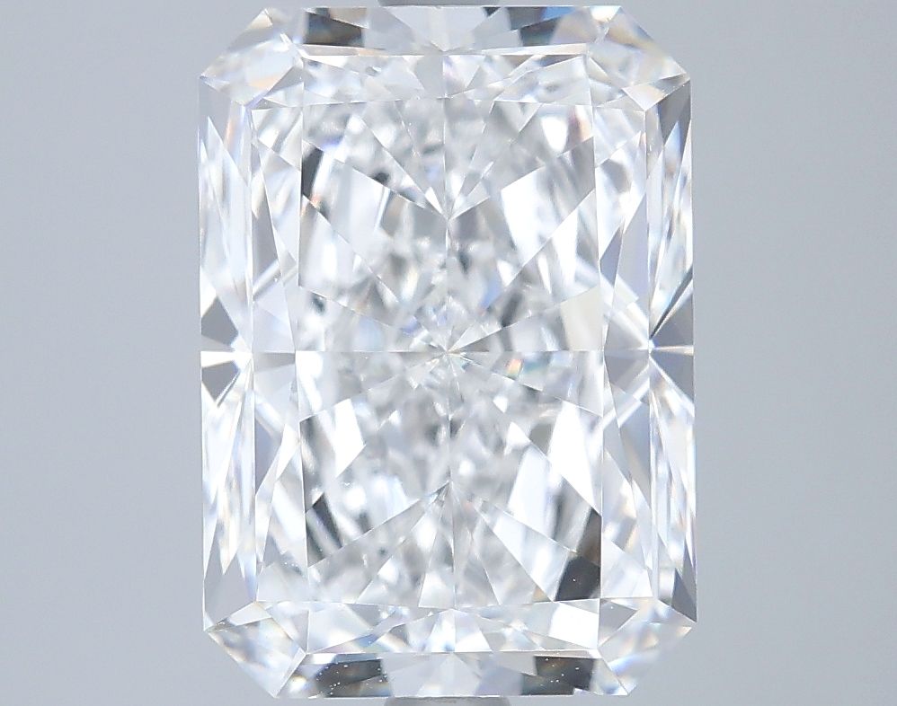4.02 ct. radiant Lab Grown Diamond front image