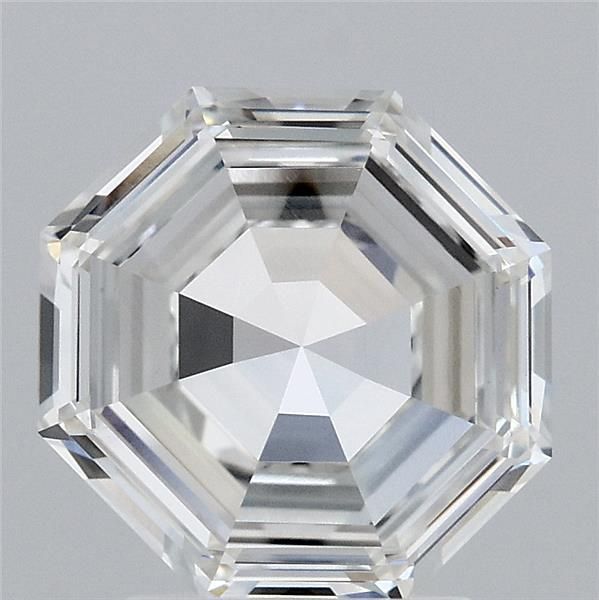 2.2 ct lab-grown Octagonal Diamond