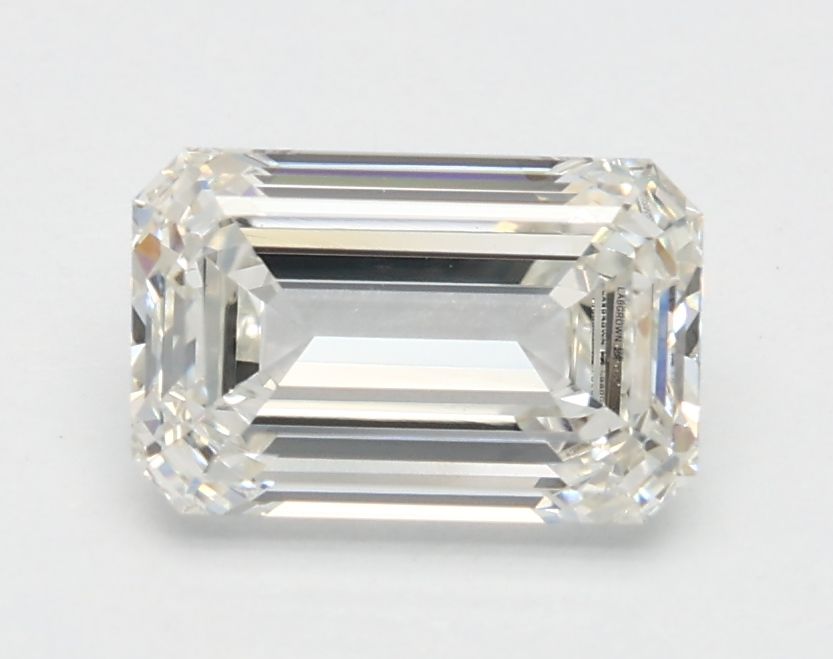 1.10 ct. emerald Lab Grown Diamond front image