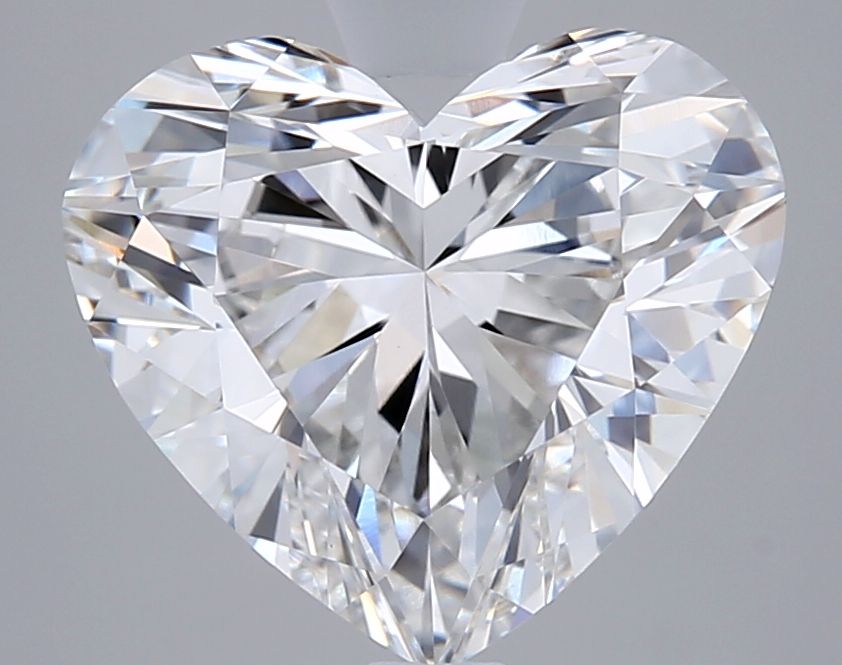 3.03 carat e VVS2 EX Cut IGI heart diamond
