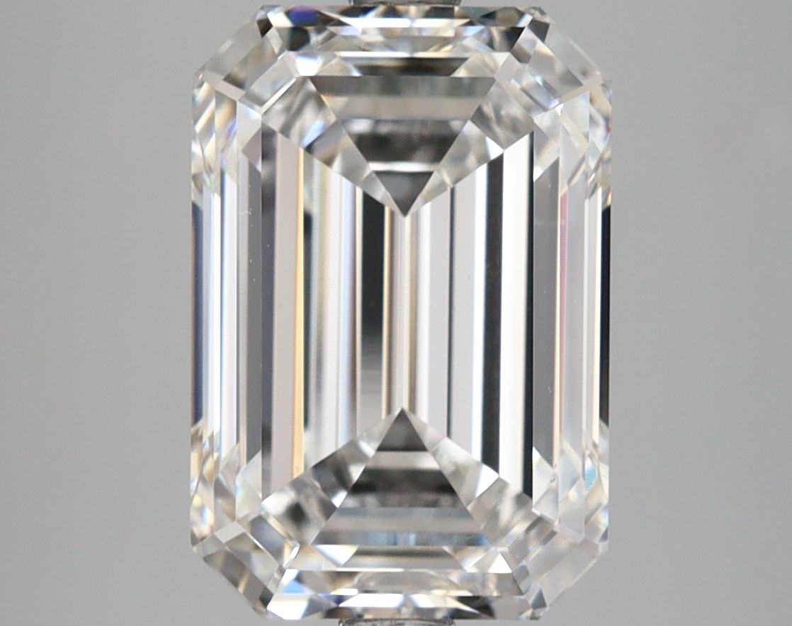 5.10 ct. emerald Lab Grown Diamond front image
