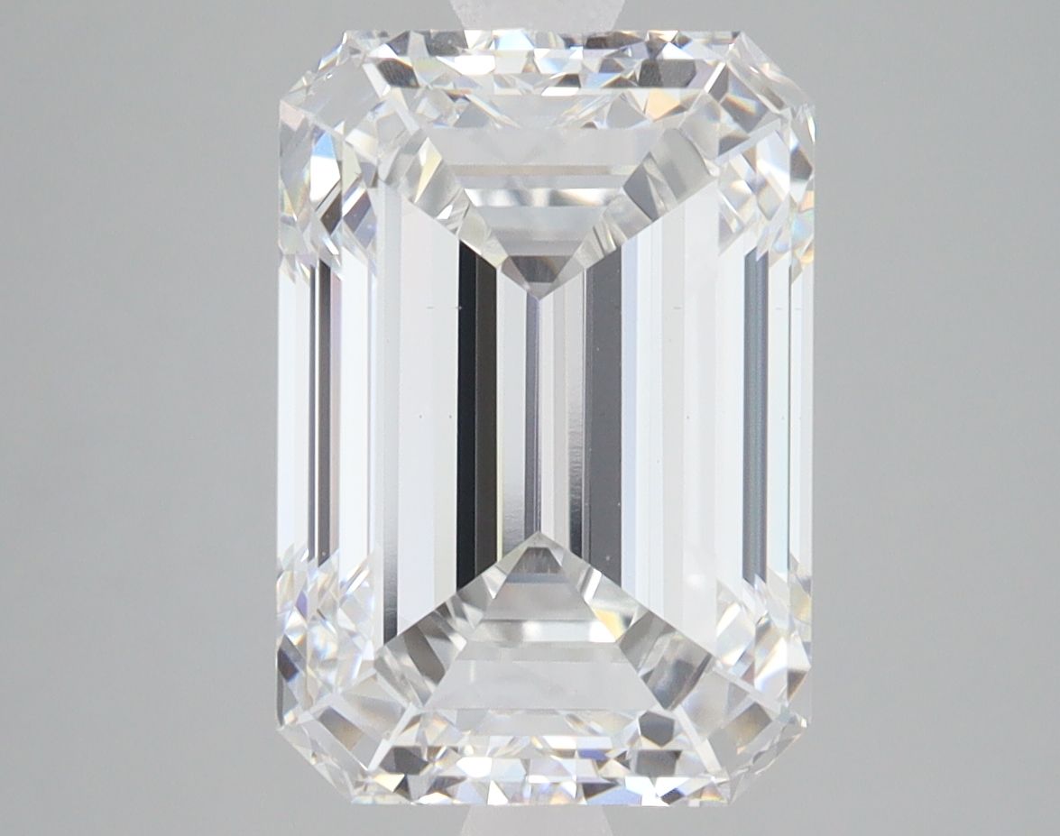 5.25 ct. emerald Lab Grown Diamond front image