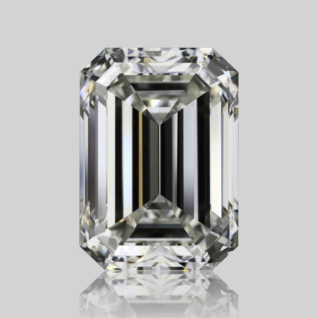 2.01 ct Emerald diamond