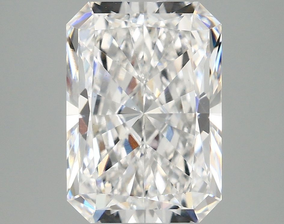 3.09 ct. radiant Lab Grown Diamond front image