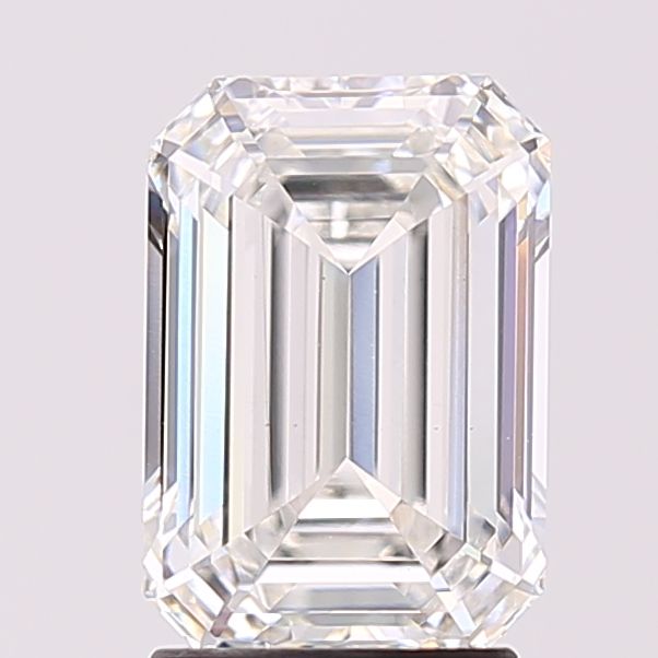 2.56 ct Emerald diamond