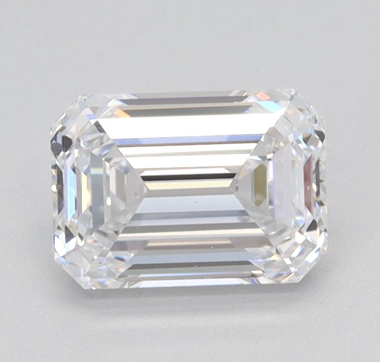 0.96 ct. emerald Lab Grown Diamond front image
