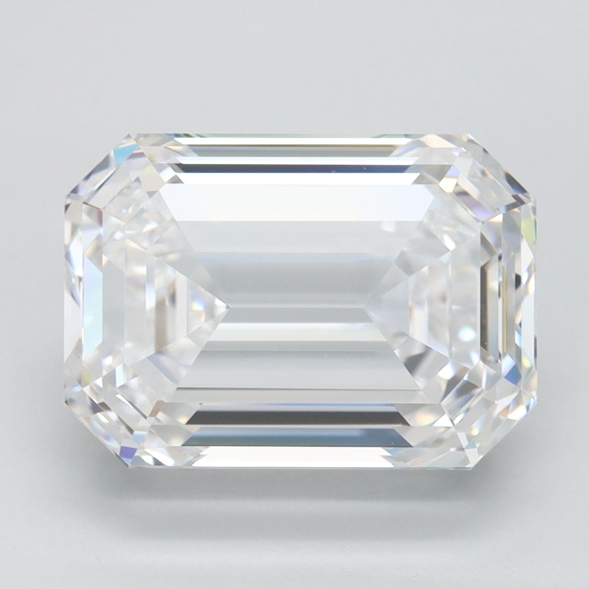 4.94 ct. emerald Lab Grown Diamond front image