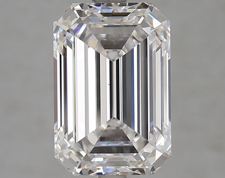 4.04 ct. emerald Lab Grown Diamond front image