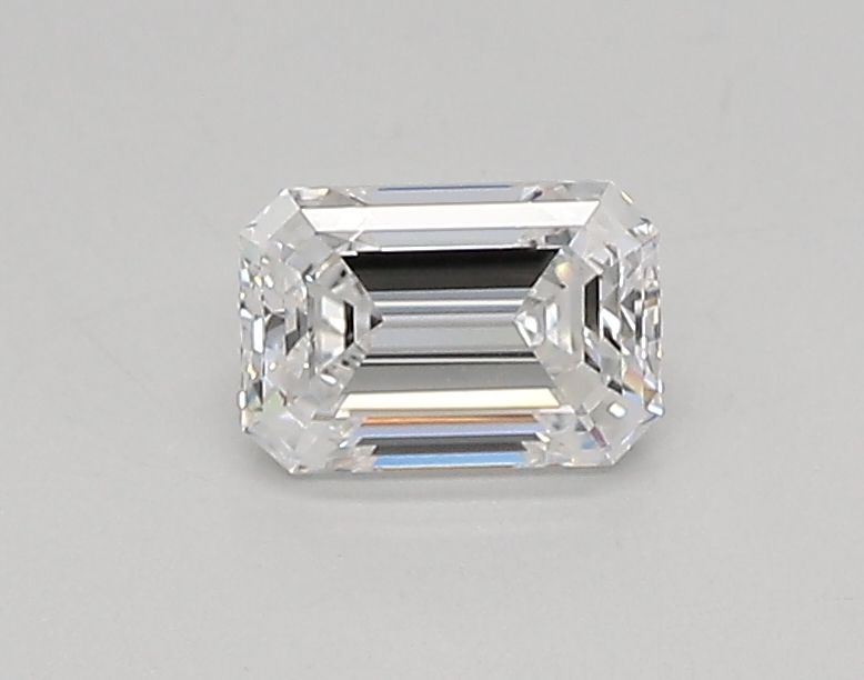 0.46 ct lab-grown Emerald Diamond