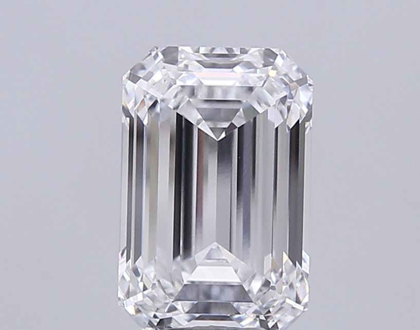 6.52 ct. emerald Lab Grown Diamond front image