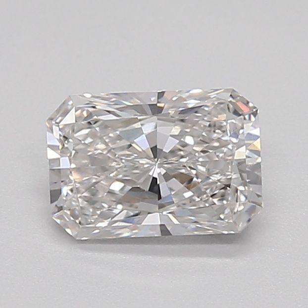 0.66 ct Radiant diamond
