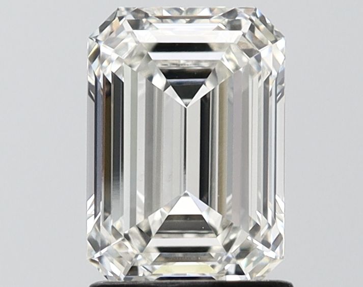 1.66 ct lab-grown Emerald Diamond