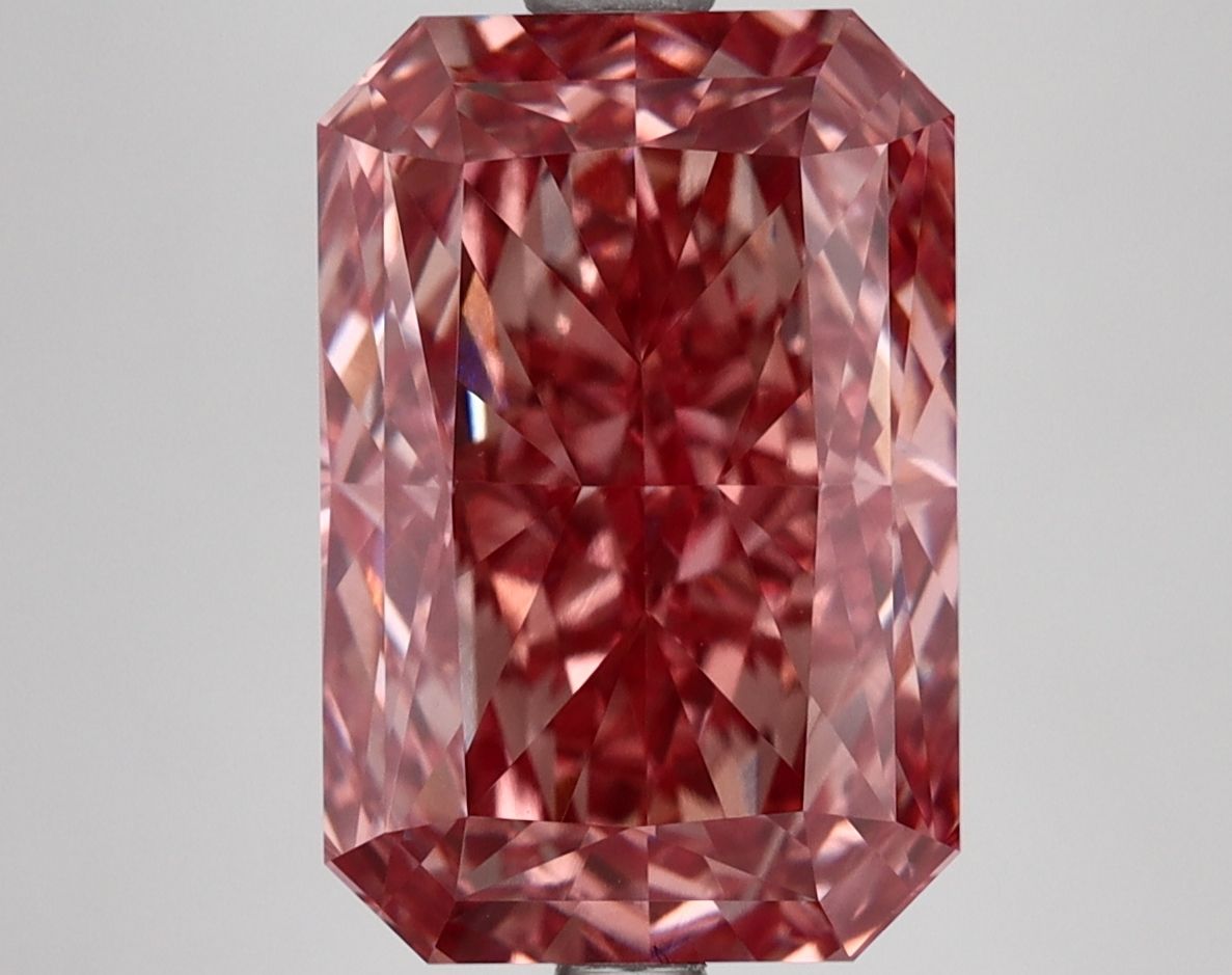 6.08 ct. radiant Lab Grown Diamond front image