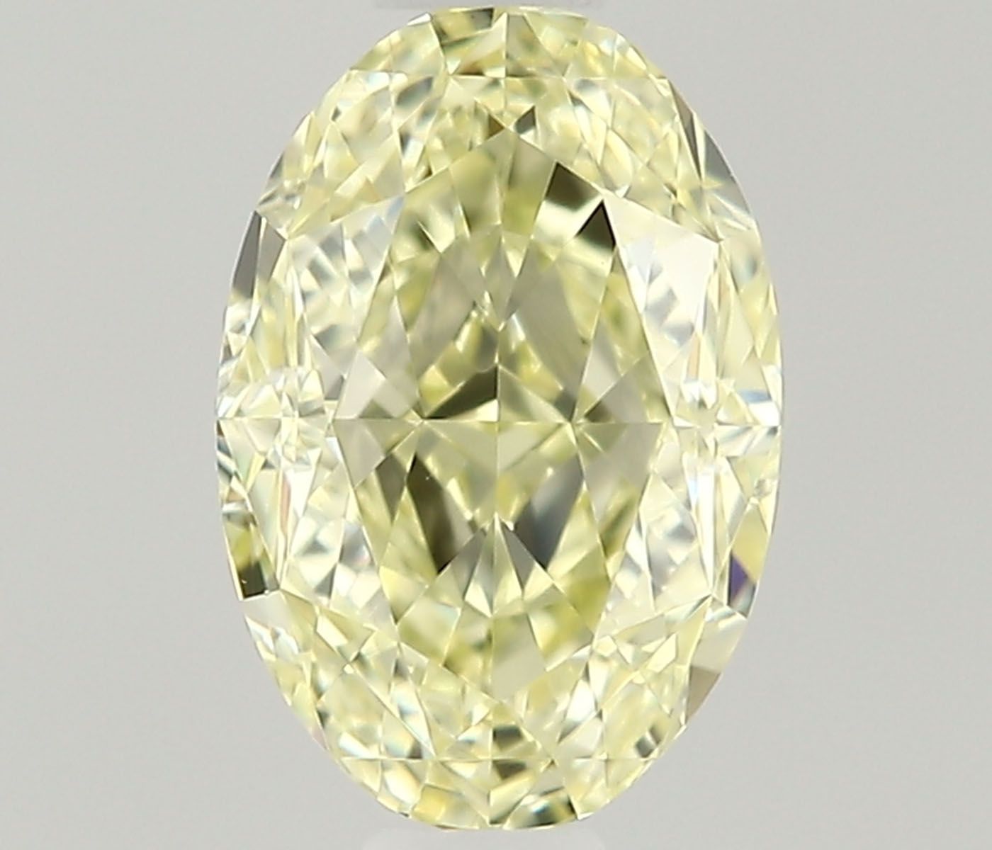 Diament 0.41 ct Fancy Light Yellow/VS1