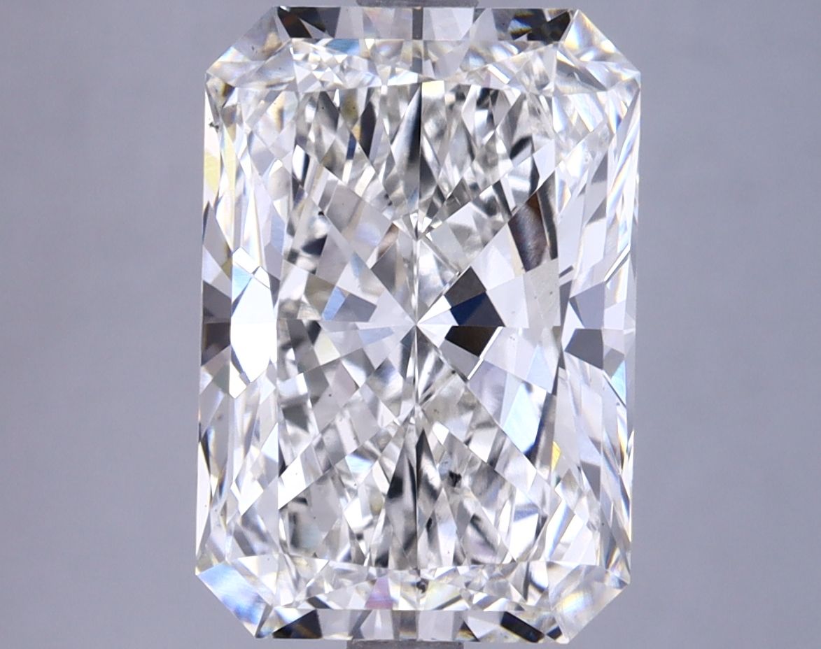 4.90 ct. radiant Lab Grown Diamond front image