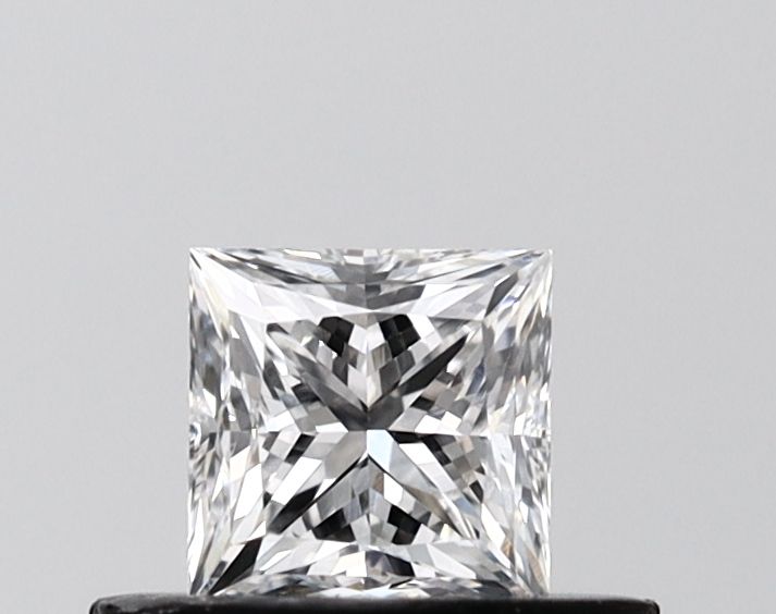 0.52 ct. princess Lab Grown Diamond front image