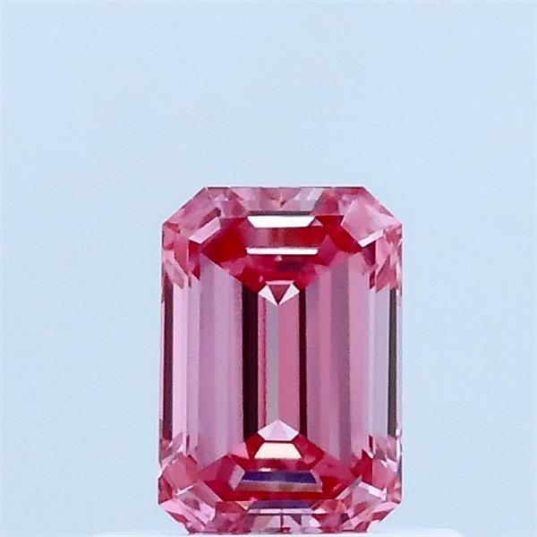 0.54 ct lab-grown Emerald Diamond