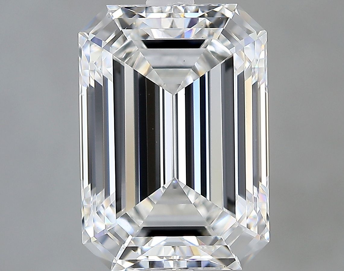 4.37 ct. emerald Lab Grown Diamond front image