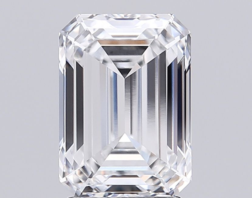 4.04 ct. emerald Lab Grown Diamond front image