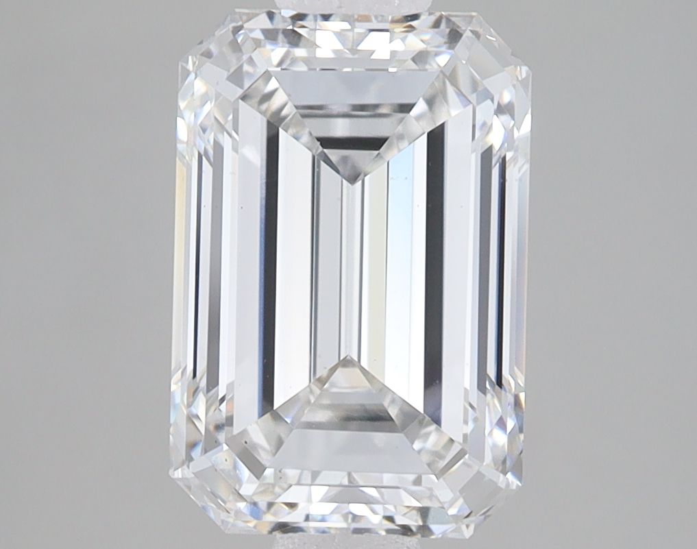 3.53 ct. emerald Lab Grown Diamond front image