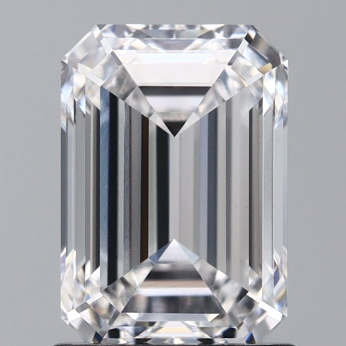 1.58 ct. emerald Lab Grown Diamond front image