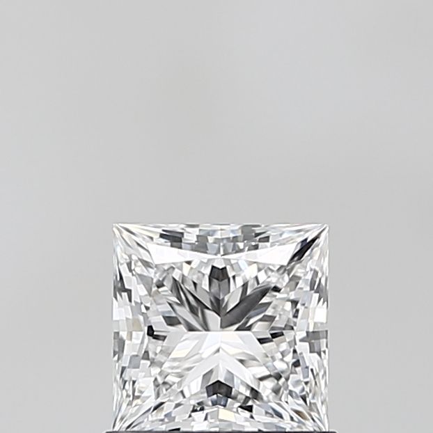 1.05 ct lab-grown Princess Diamond