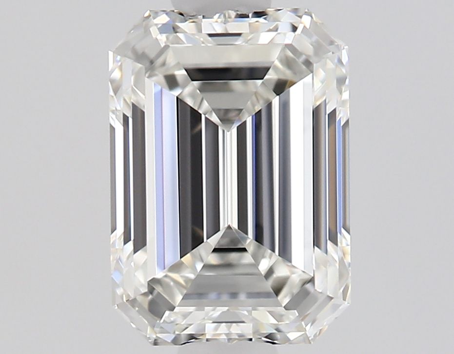 0.70 ct Emerald diamond