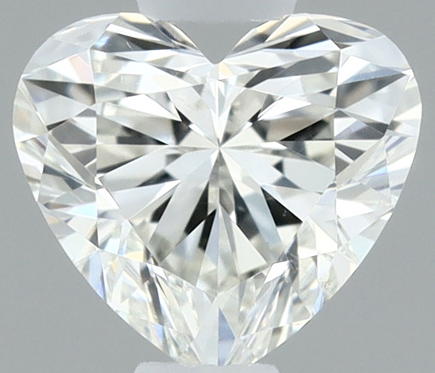 0.30 Carati H VS2 Cuore Diamante