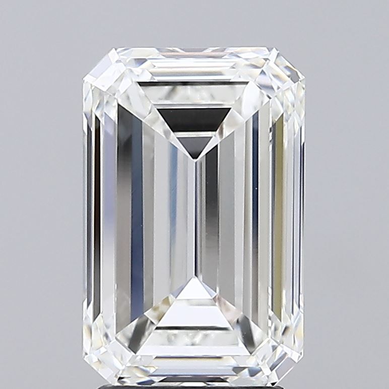 3.72 ct Emerald diamond