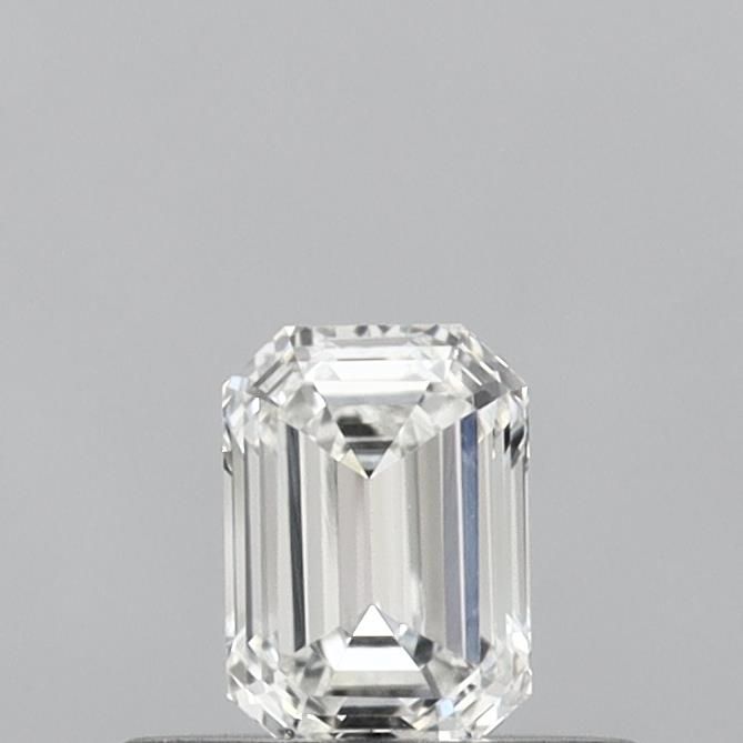 0.33 ct lab-grown Emerald Diamond