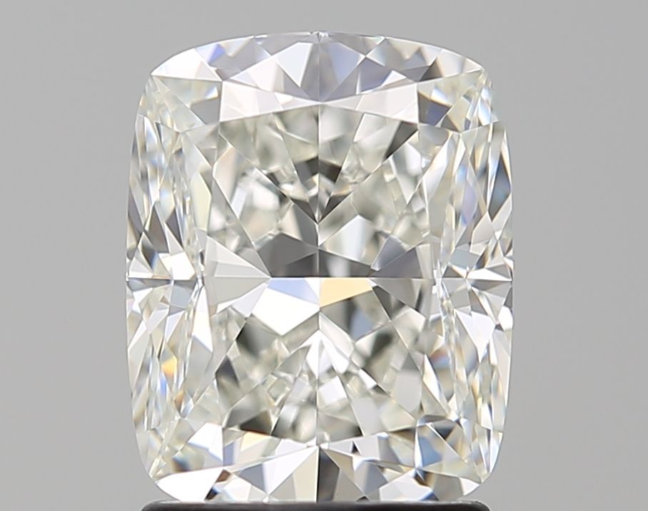 2.01 ct Cushion Brilliant diamond