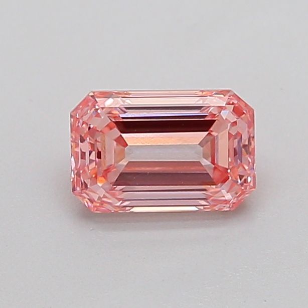 0.71 ct Emerald diamond