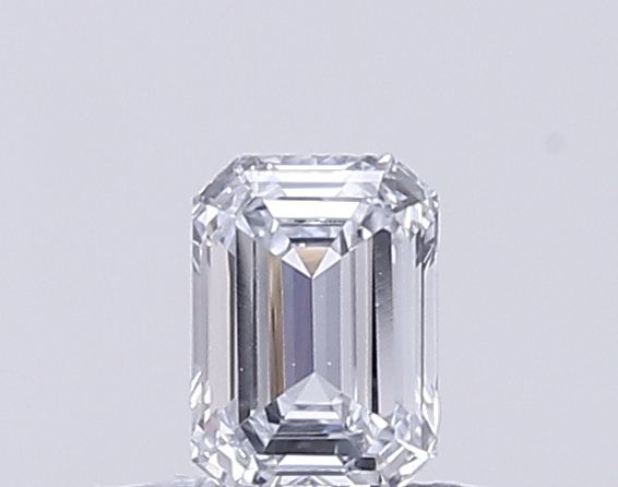 0.26 ct lab-grown Emerald Diamond