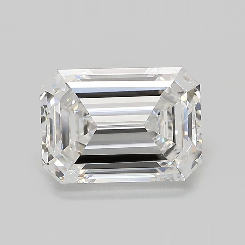 1.75 ct. emerald Lab Grown Diamond front image