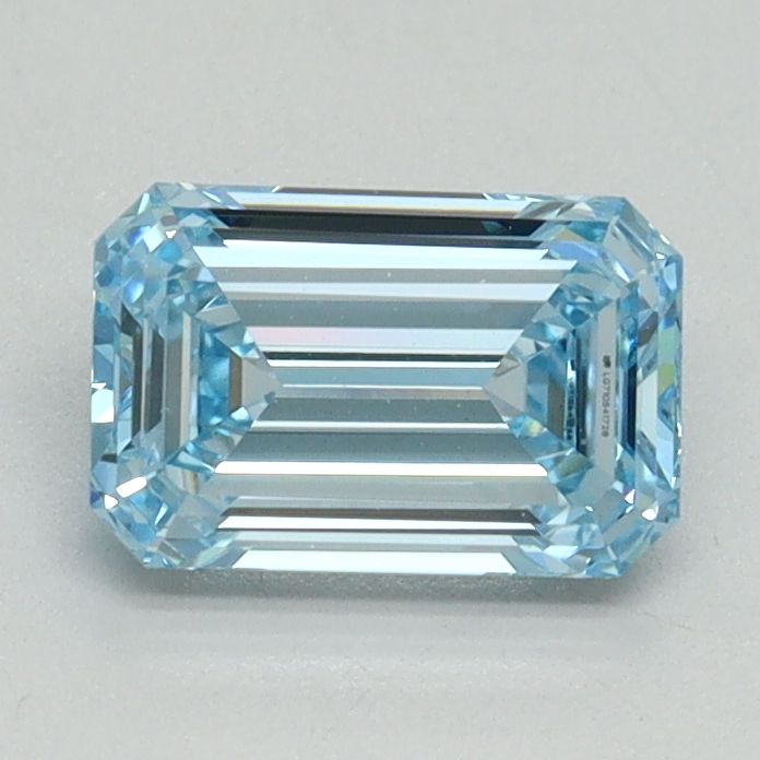 1.05 ct. emerald Lab Grown Diamond front image