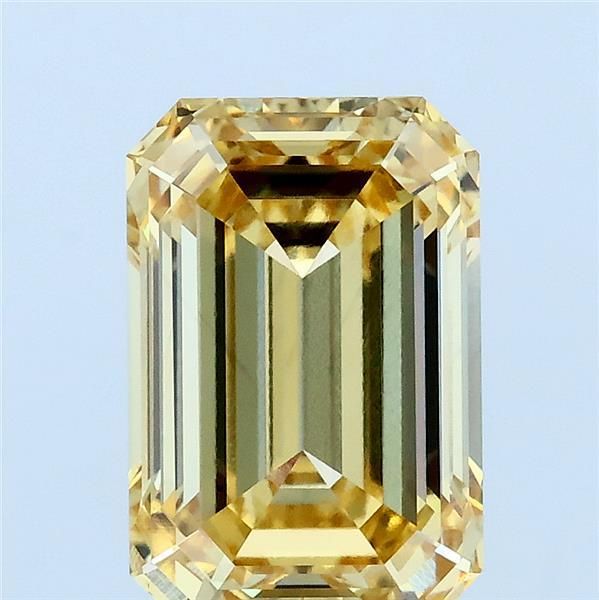 3.02 ct Emerald diamond