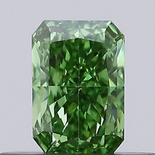0.33 ct Radiant diamond