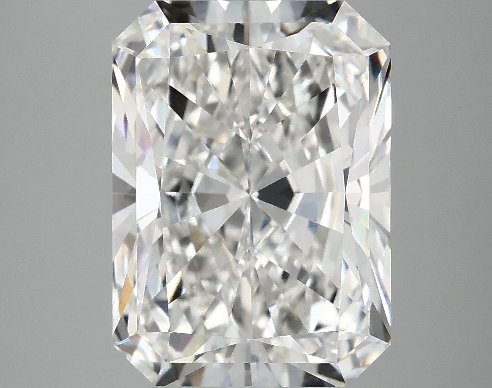 4.66 ct. radiant Lab Grown Diamond front image