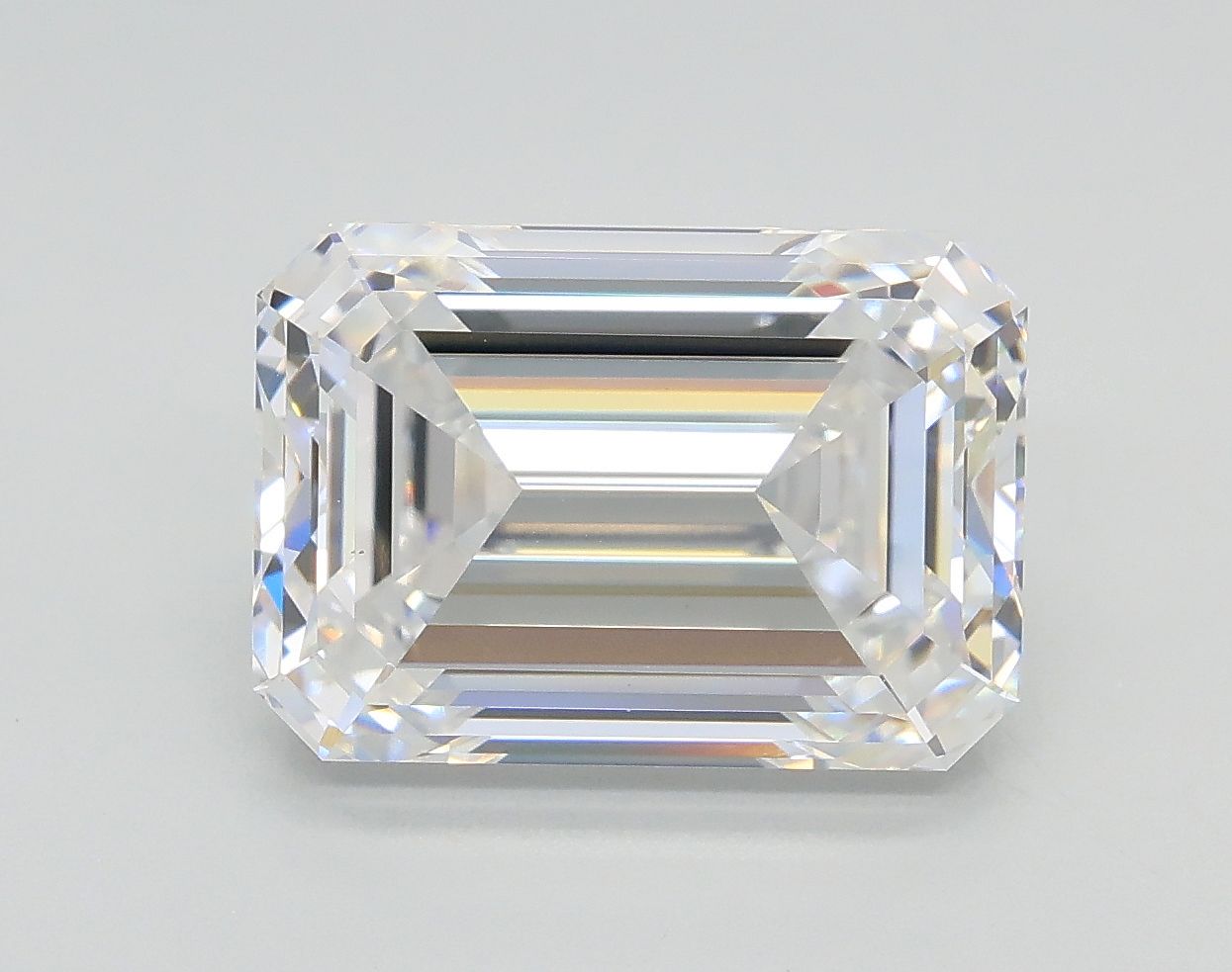 4.01 ct. emerald Lab Grown Diamond front image