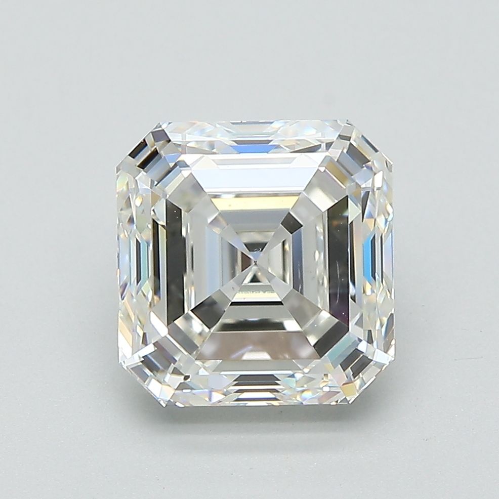 3.03 ct Square Emerald diamond