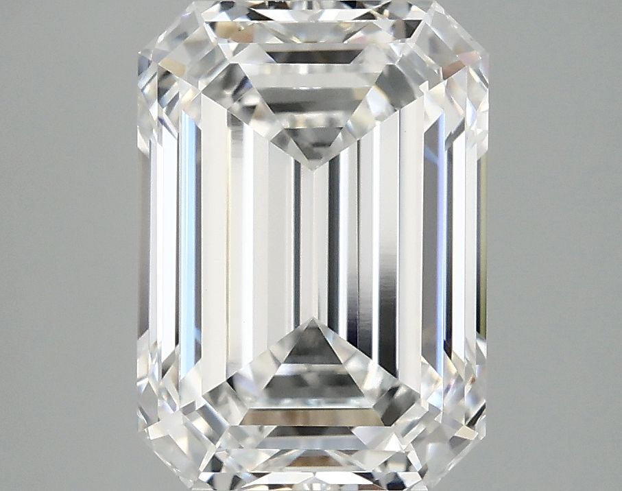 4.10 ct. emerald Lab Grown Diamond front image