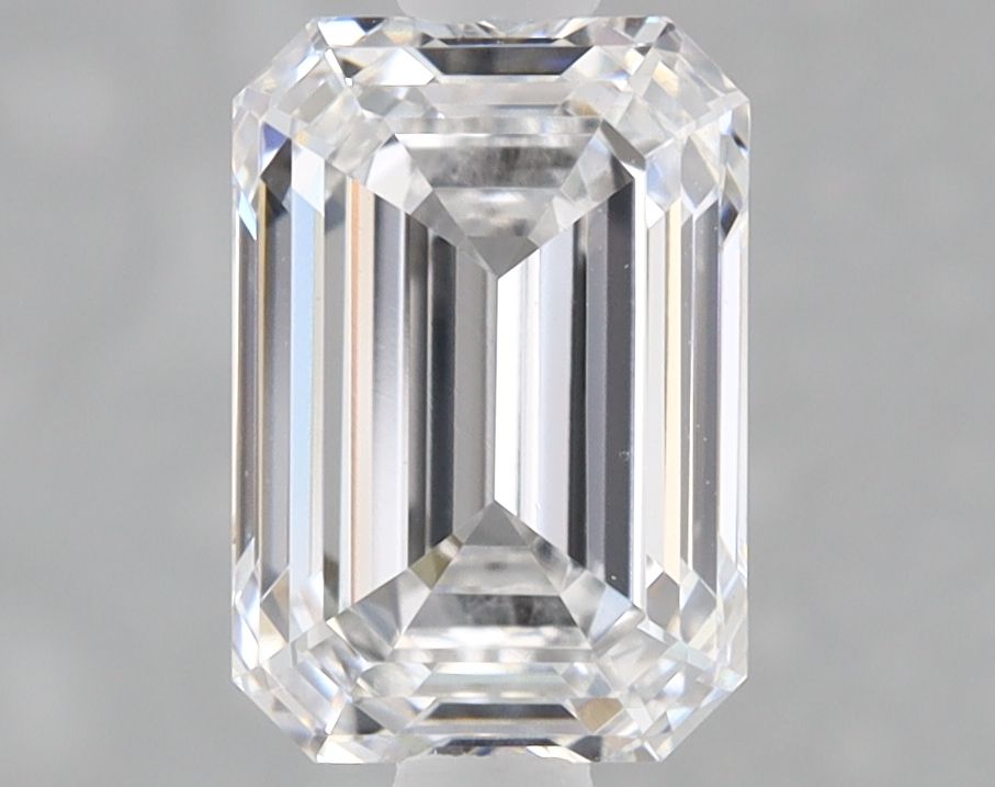 1.59 ct. emerald Lab Grown Diamond front image