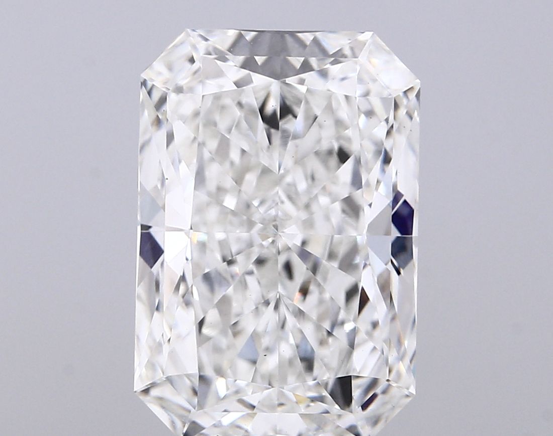 6.09 ct. radiant Lab Grown Diamond front image