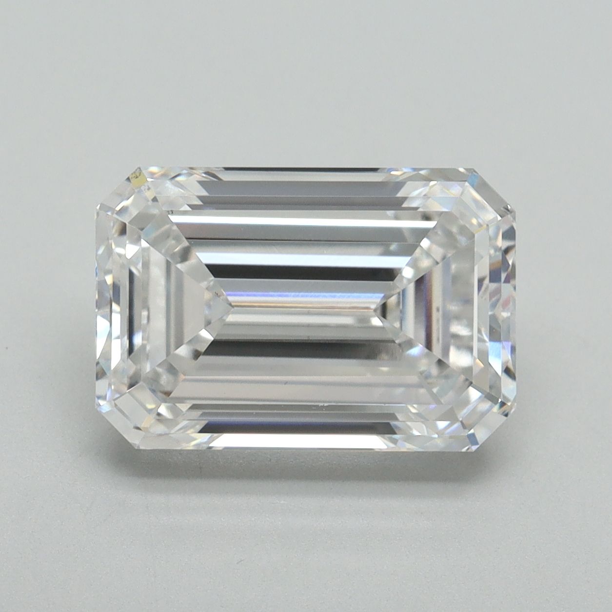 4.50 ct. emerald Lab Grown Diamond front image