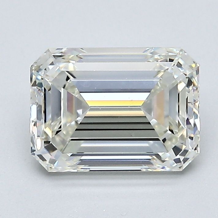 2.01 ct Emerald diamond