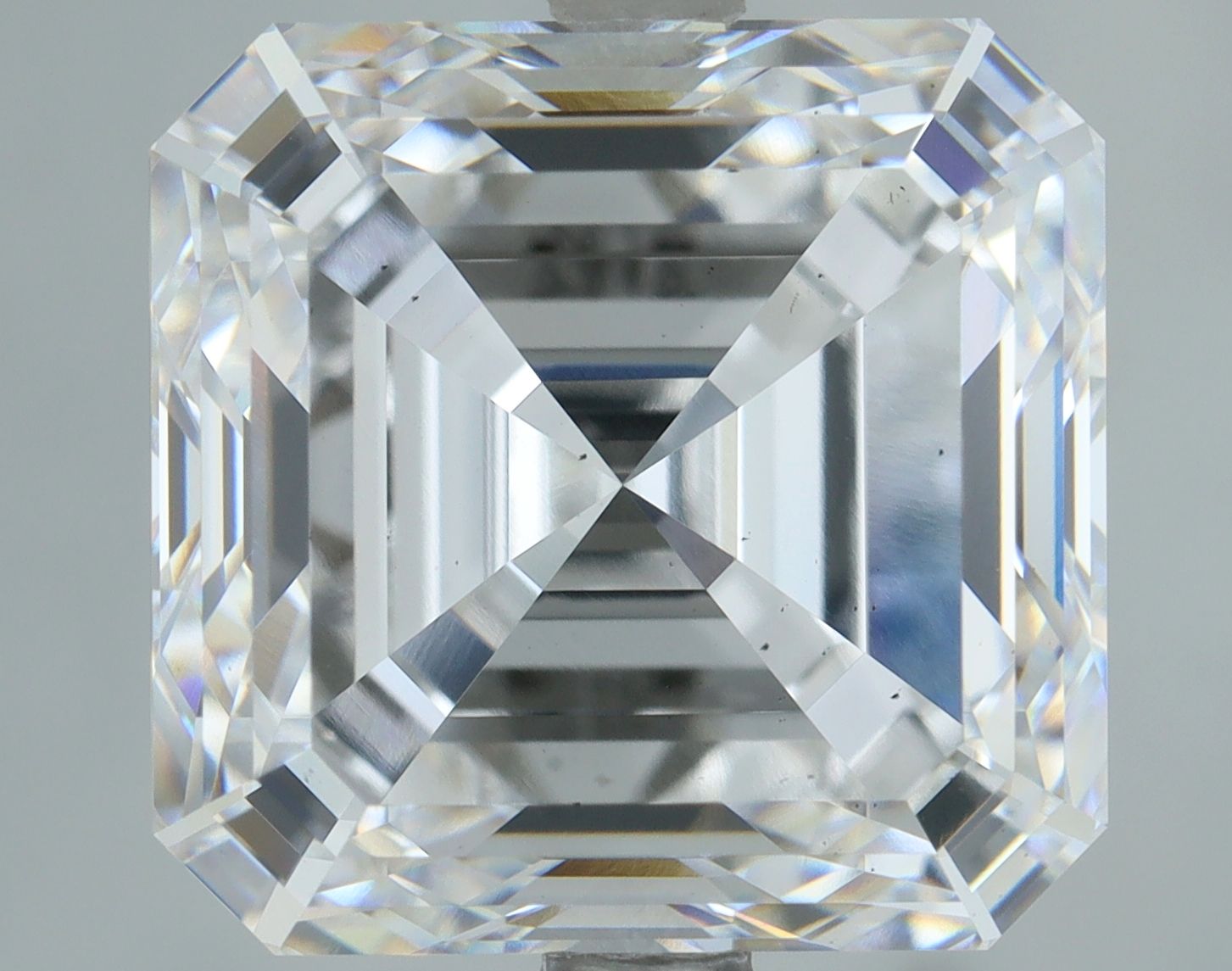 6.05 ct lab-grown Square emerald Diamond