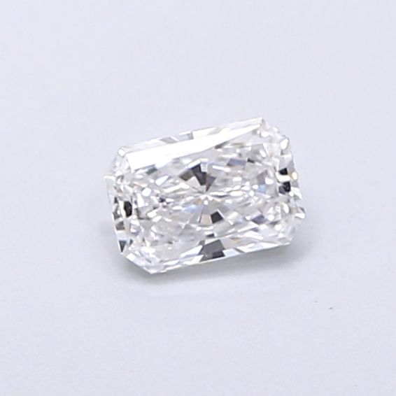 0.3 ct lab-grown Radiant Diamond