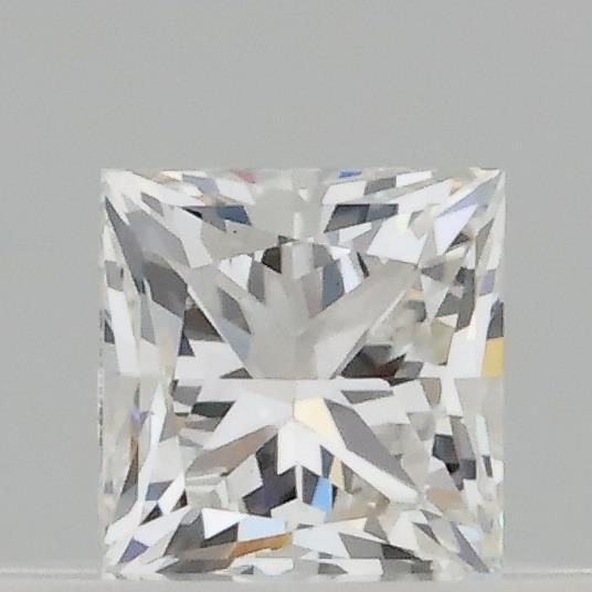 0.28 ct lab-grown Princess Diamond