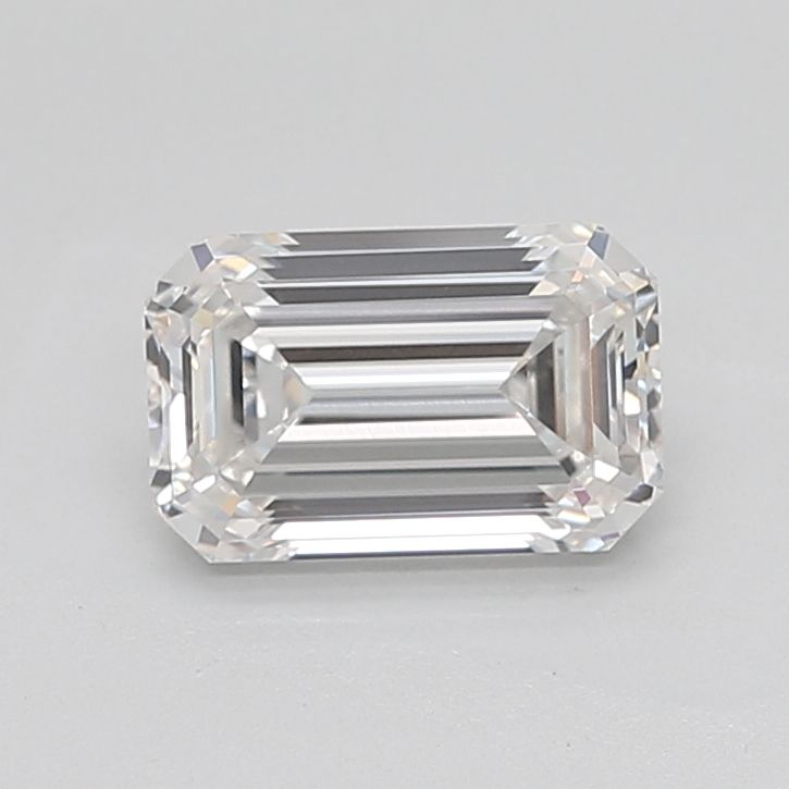 2.81 ct Emerald diamond